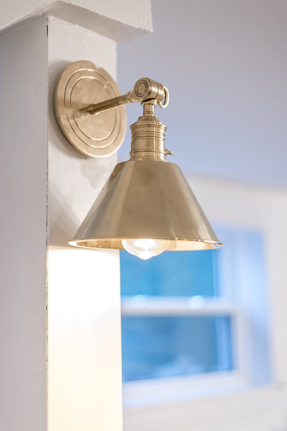 ##Antique Hardware## Garden City Wall Sconce