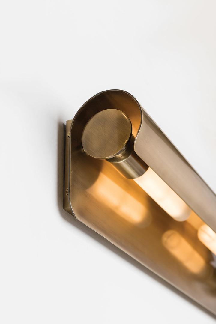 ##Antique Hardware## Accord Wall Sconce