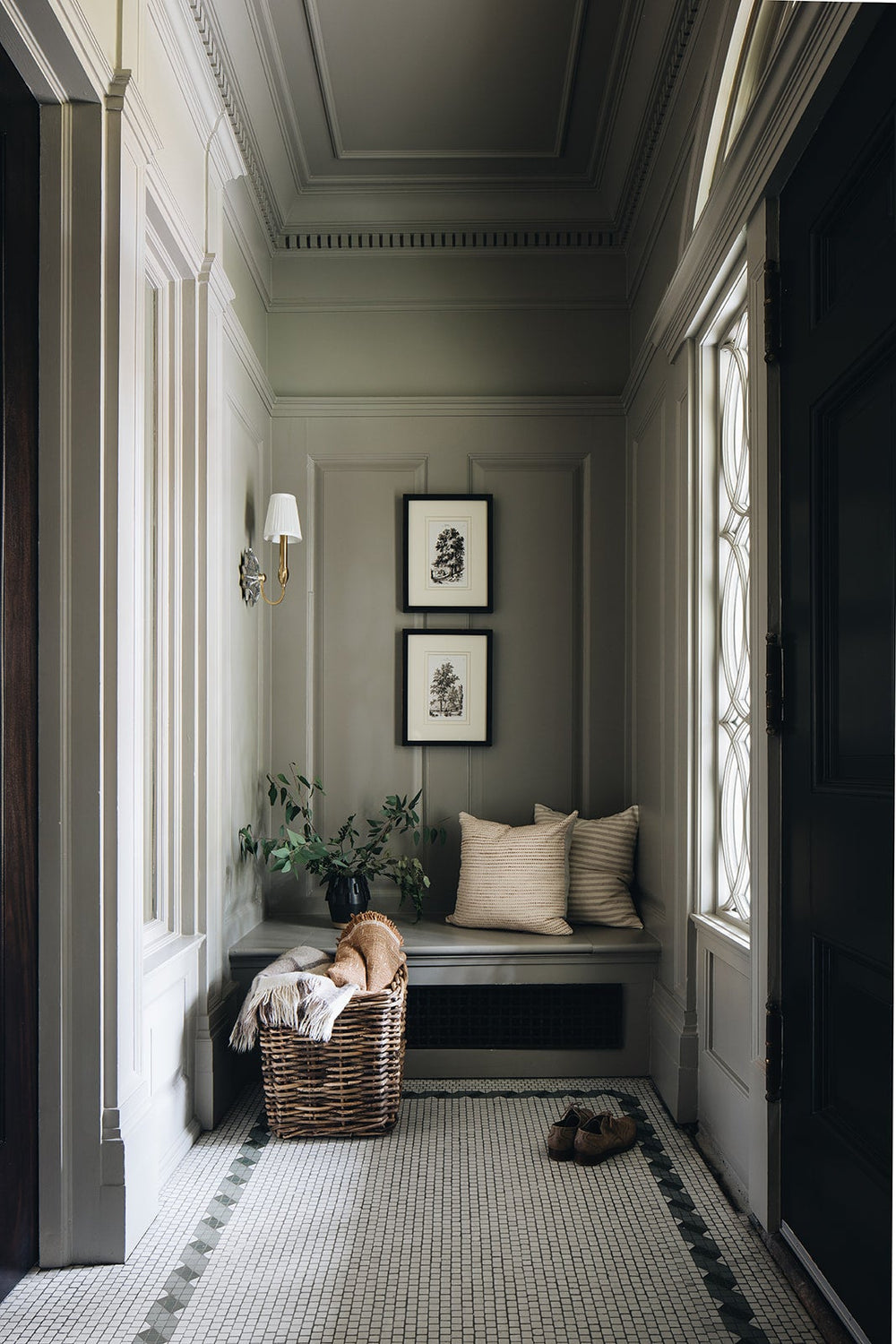 ##Antique Hardware## Barton Wall Sconce