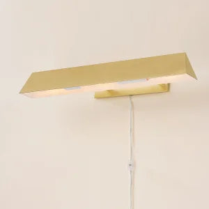 ##Antique Hardware## Priscilla Picture Light