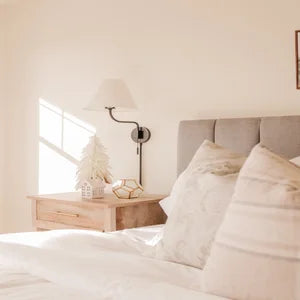 ##Antique Hardware## Patti Plug-In Sconce