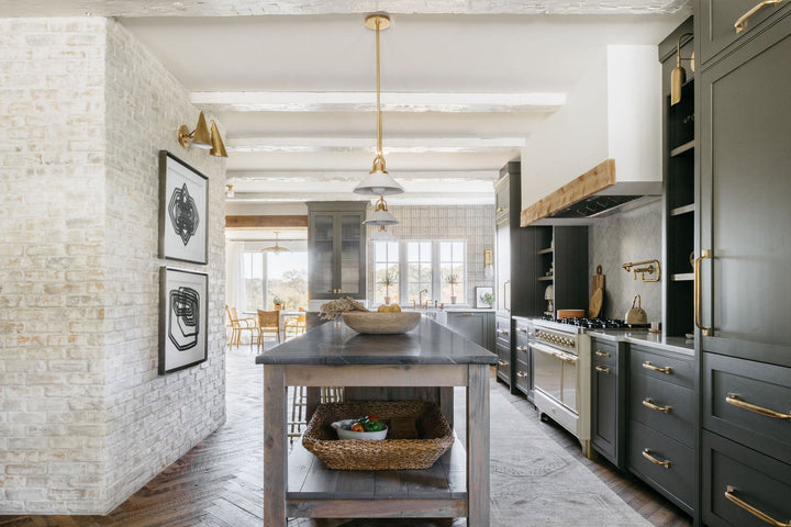 ##Antique Hardware## Syosset Pendant