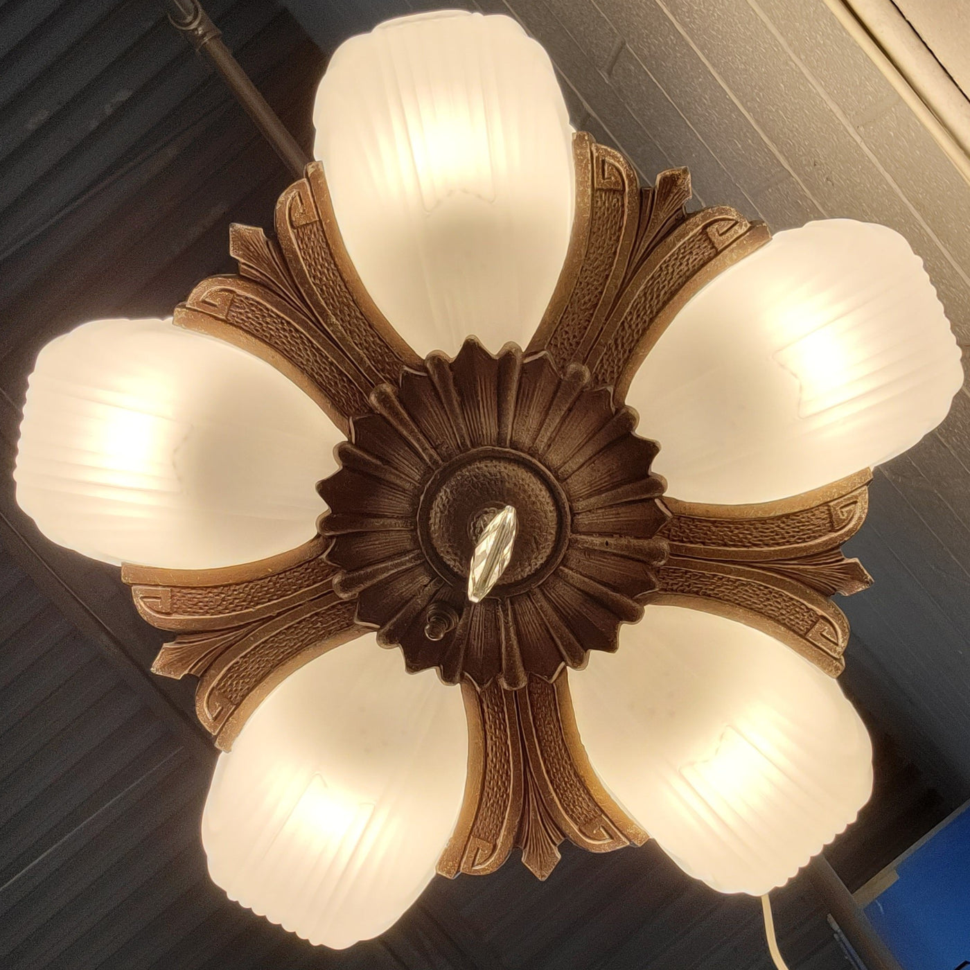 Antique Hardware 38 Inch Theatre Style 5-Light Antique Chandelier With Slipshades Chandeliers